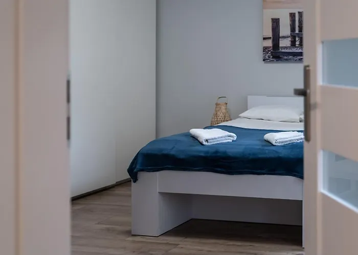 Apartment Host Garden